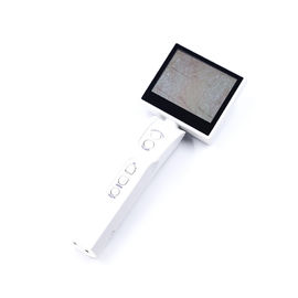 Machine tenue dans la main d'analyse de peau de Digital d'analyseur de peau de Digital avec l'écran de 3,5 pouces