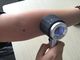 Loupe optique de grande précision peau Analyer de Dermatoscope de 10 fois utilisant 2 * lentille en verre optique en métal de batteries d'aa No.5